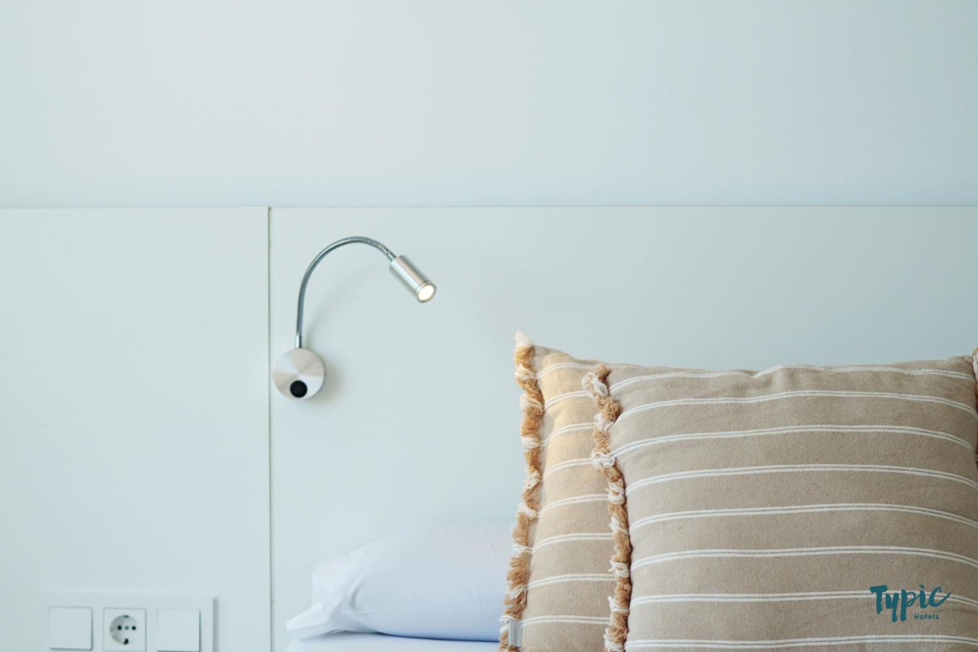 Typic Marina Playa - Adults Only Aparthotel San Antonio  Ngoại thất bức ảnh