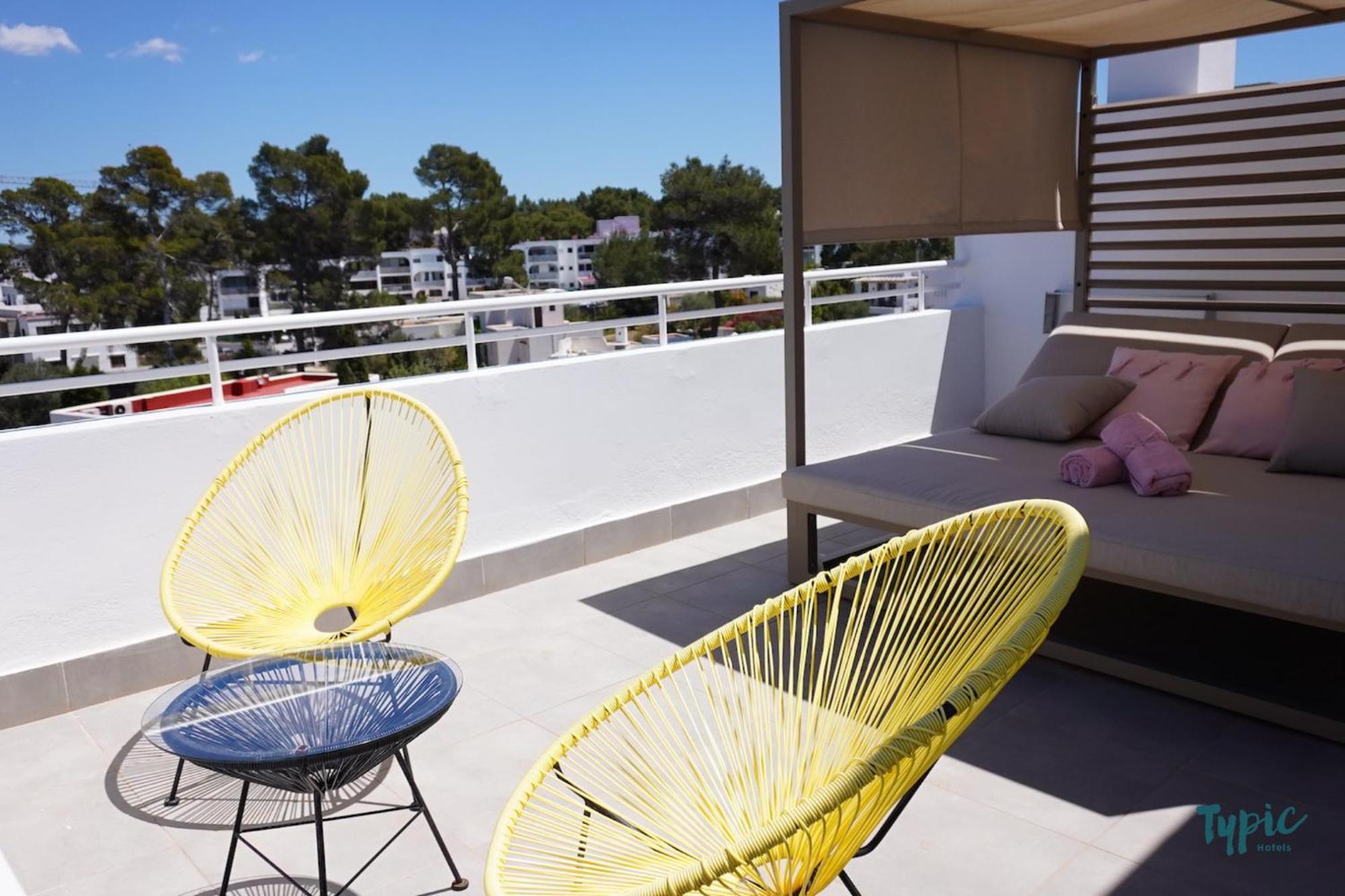 Typic Marina Playa - Adults Only Aparthotel San Antonio  Ngoại thất bức ảnh