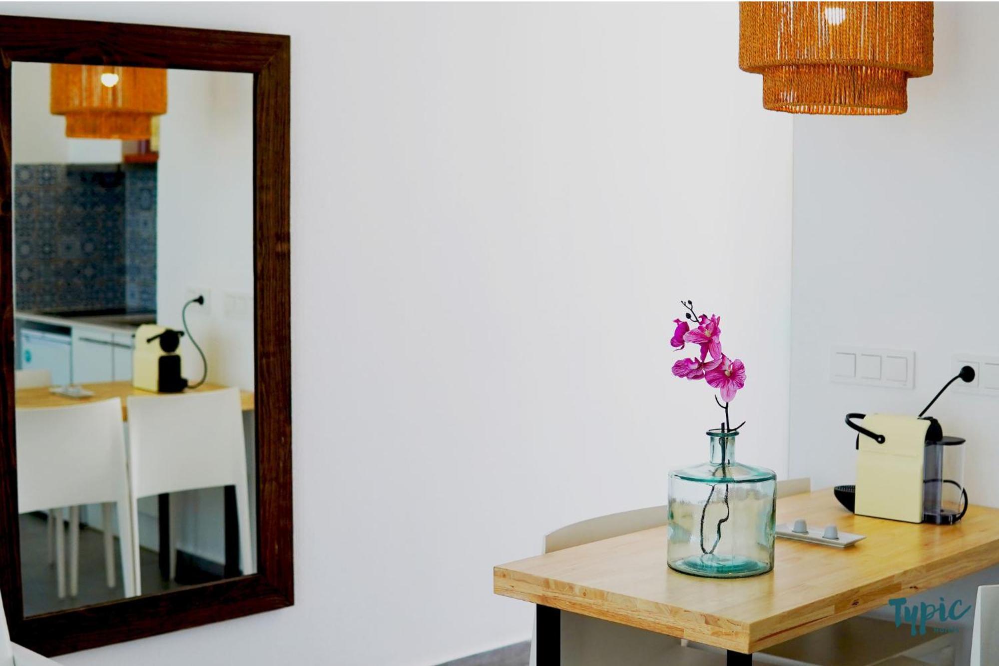 Typic Marina Playa - Adults Only Aparthotel San Antonio  Ngoại thất bức ảnh